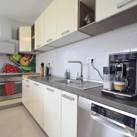 Apartman Gem *