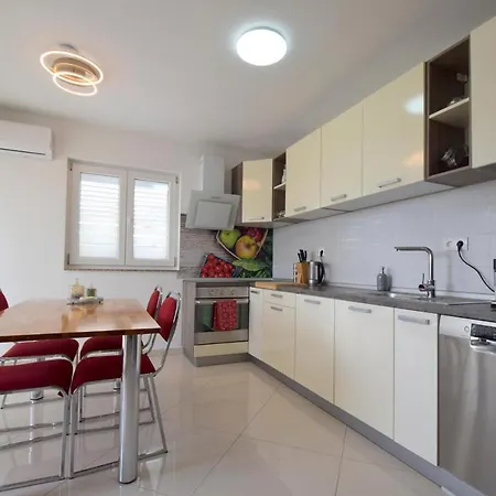 Apartment Gem Malinska